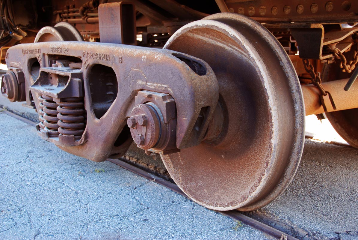 00002-002-TrainWheels