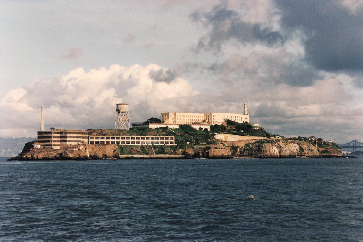 00013-013-0121-SCAN0942